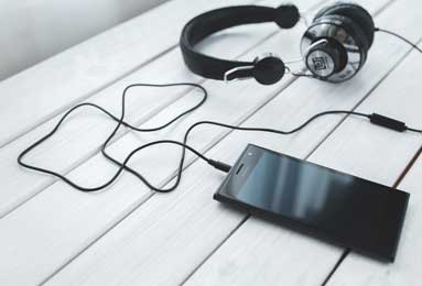 加盟德甲成大转折，樊振东全运卫冕创纪录，家乡低调回馈细节曝光