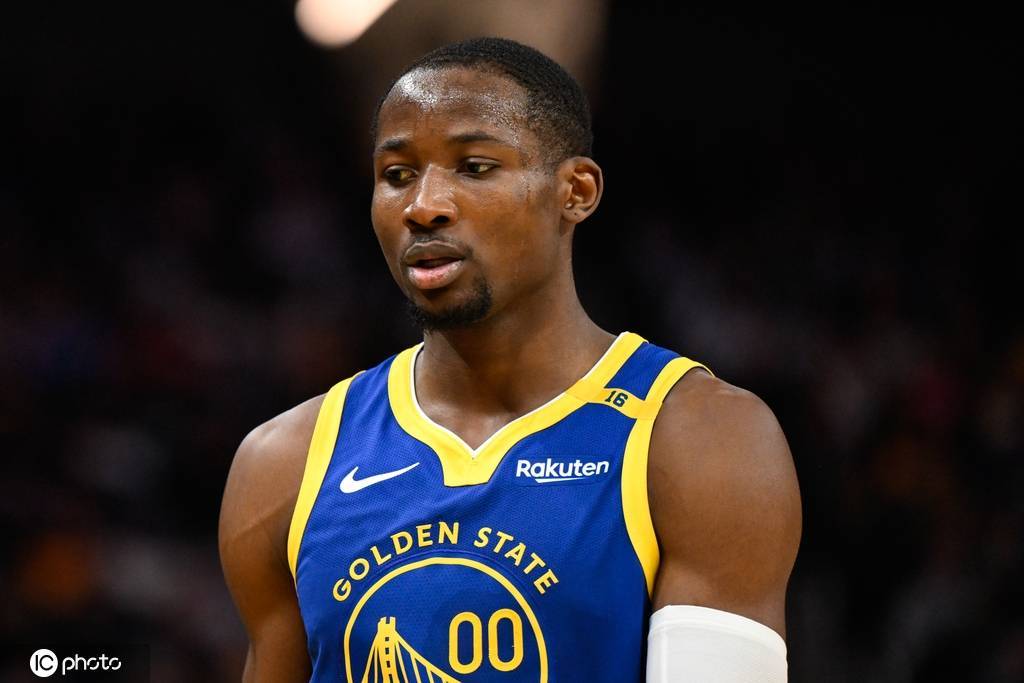 国王用蒙克+首轮报价库明加 勇士想要不受保护首轮签